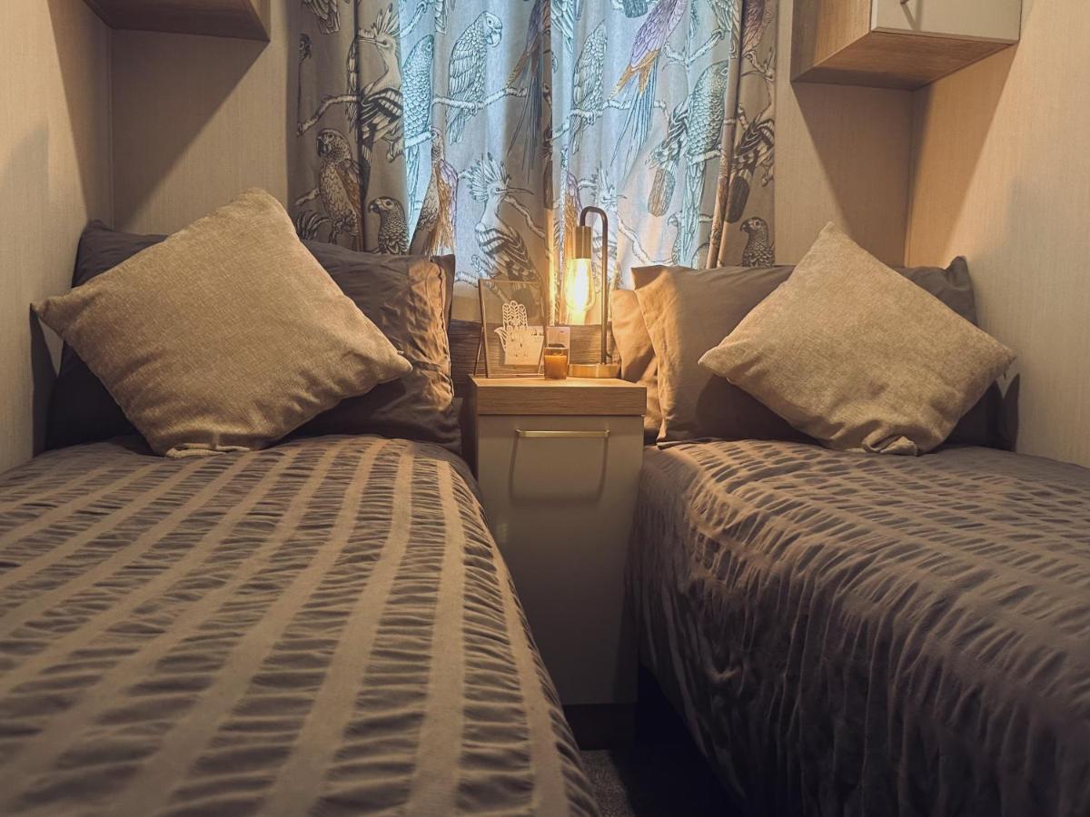 The Hideaway Villa Scarborough Eksteriør billede